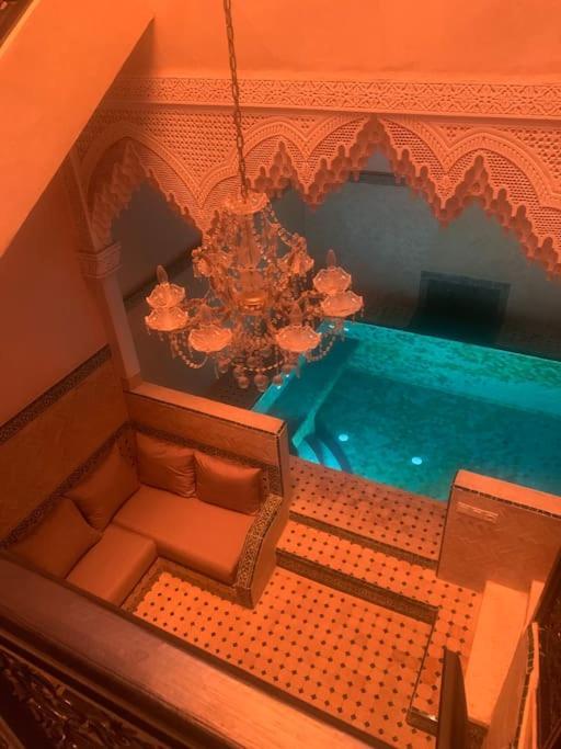 Super Riad Avec Piscine Interieure Марракеш Экстерьер фото